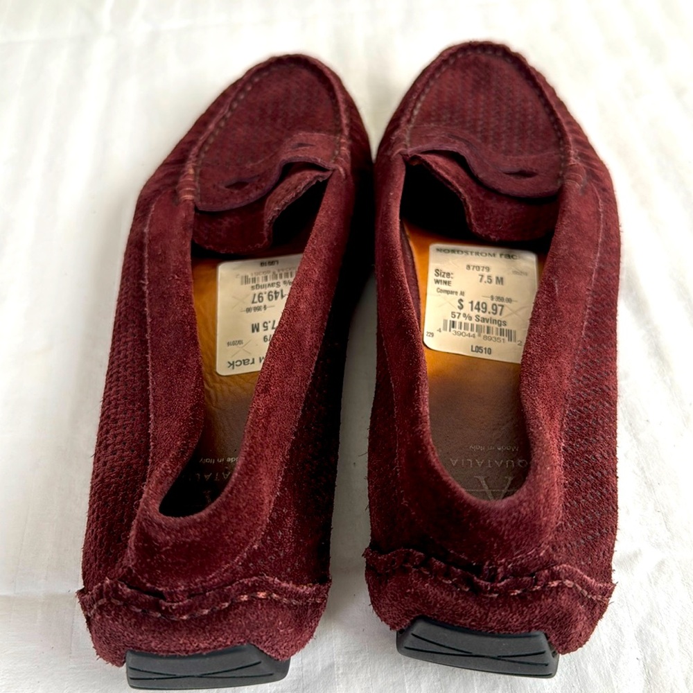 Aquatalia suede size 7.5 penny loafer // moccasin // driving shoes.
